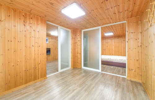 Samcheok House | Samcheok sky Pension