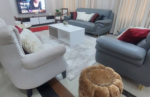 Kivukoni Apartment | Sami BnB Apt 3 - Makongo after Mlimani City