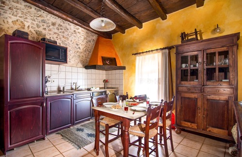 Samonas Villa | Samonas Traditional Villas