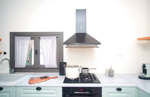 Koumeika House | Samos Serenity - Classic Retreat near the beach