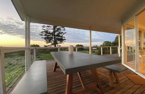 Coonarie House | Samphire Stays at Foul Bay - Beachfront, tranquil location, Off peak special!