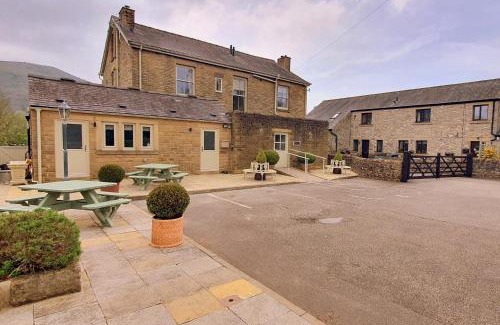 Hope Valley House | Samuel Fox, Bradwell Hope Valley