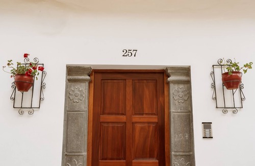 Cusco Apartment | San Blas Privado y Elegante En Casa Colonial C-201
