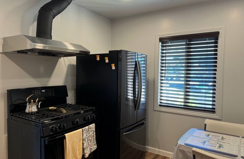 North Clairemont House | San Diego A-Twin-House Close to Beaches, Mall, SD Downtown, Seaworld, SD Zoo.