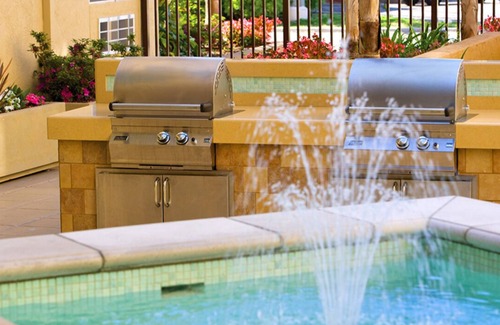 Mission Valley Apartment | San Diego Mission Valley 2BR 1.5 Bath - Full Kitchen, Pool, Spa, Exercise Room