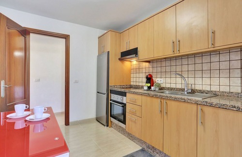 Valle de San Lorenzo Apartment | San Lorenzo Apt, 2Huge Terraces Whit View, Parking