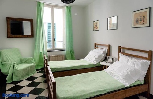 Genoa Historical Centre Apartment | San Matteo 23