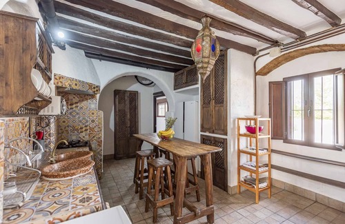 Moron de la Frontera House | San Miguel Holiday Home, in Morón de la Frontera