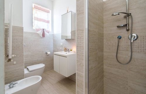 Gallaratese Apartment | [San Siro] Junior Suite, with large balcony