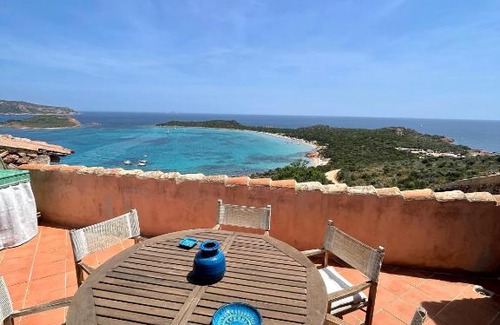 Capo Coda Cavallo Apartment | SAN TEODORO PUNTA EST STUPENDO TRILOCALE VISTA MARE