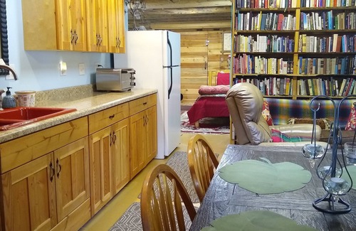 Alberton House | Sanctuary Farm Log Cabin Mountain Getaway