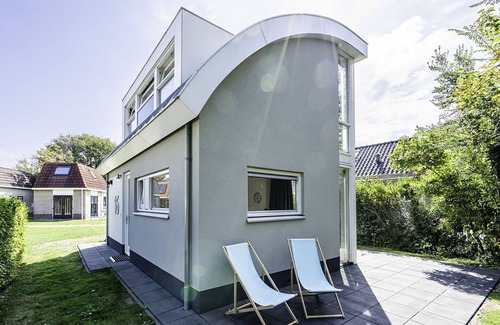 Municipality of Vlissingen House | Sand & Dunes nr. 16 by Interhome