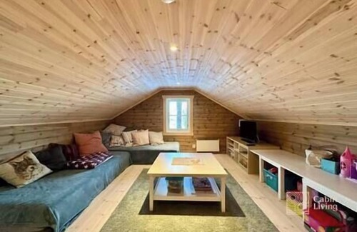 Flesberg House | Sand-hytta på Blefjell · Cozy cabin with incredible views and sauna