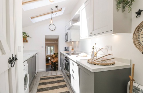Bardsea Cottage | SANDACRE COTTAGE, family friendly in Bardsea