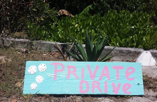 Governor's Harbour Cottage | SandDollar Cottage. Ideally Located in the Center of Eleuthera