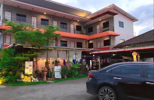 Chom Thong Apartment | Sandee Place Mountain View Bed&Breakfast