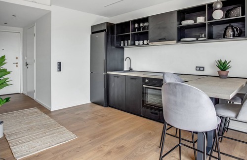 Thessaloniki Apartment | Sanders Arch - Chic 1-bdr Apt w Balcony