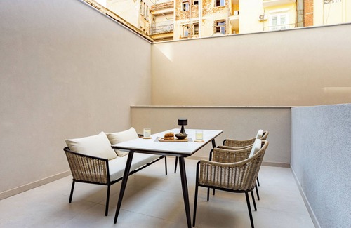 Thessaloniki City Centre Apartment | Sanders Tower Centre - Duplex Studio with Terrace