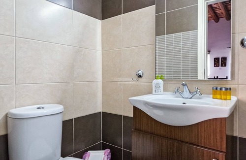 Vasa Koilaniou Apartment | Sanders Village - Pleasant Studio w - Garden View