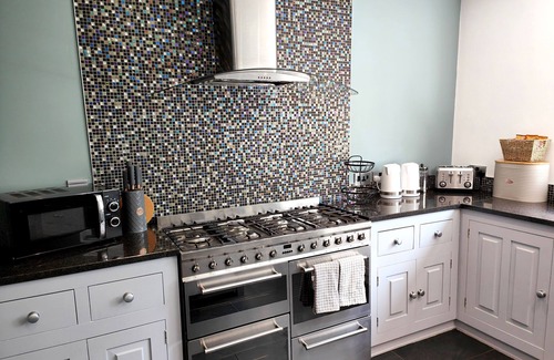 Cleator Moor House | SANDERSON HOUSE, pet friendly, with hot tub in Cleator Moor