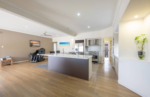 Yamba House | Sandgard- waterfront tranquility
