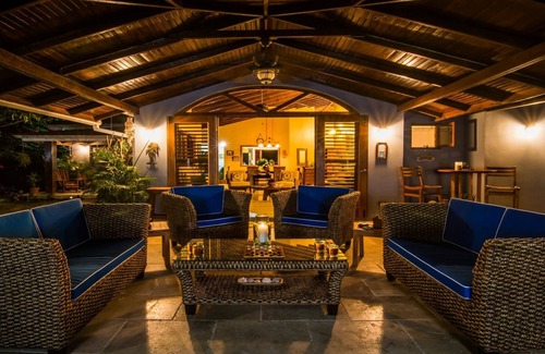 Rio Bueno Villa | Sandpebbles . 50 paces to tranquility