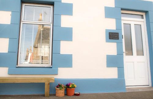 Cullen House | Sandpiper Cottage