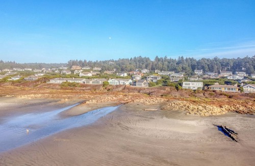 Sandpiper Village House | Sandpiper Cottage - Waldport