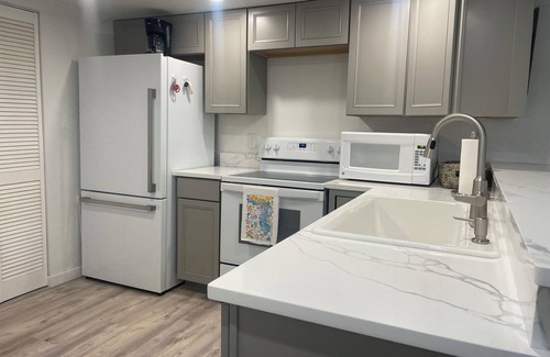 Flamingo Bay House | Sandpiper Snook is a Waterfront 2 Bedroom / 2 Bathroom Home with Boat Lift