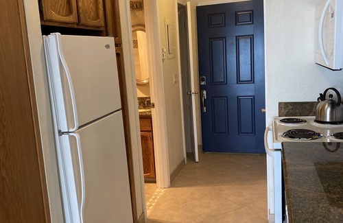 Lincoln City Apartment | Sandpiper Suite 102