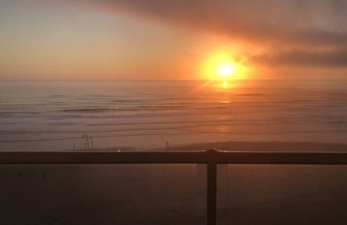 Lincoln City Apartment | Sandpiper Suite 206