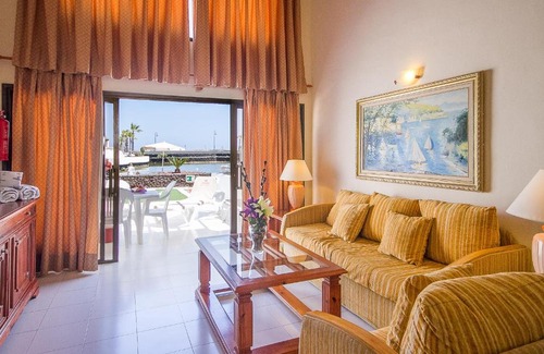 Costa Teguise Hotel | Sands Beach Active Resort