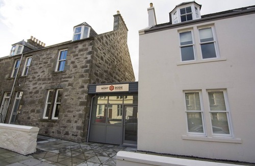 Lerwick Cottage | Sands of Breckon - sleeps 4 guests in 1 bedroom