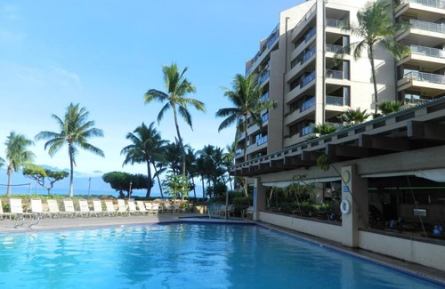 Kahana Resort | Sands of Kahana Resort Oceanfront Condo