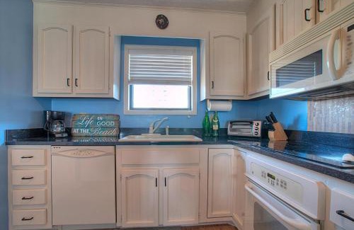 Wilmington Beach Apartment | Sands V A3 by Carolina Beach Realty