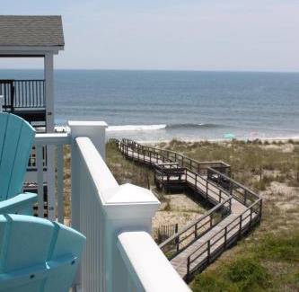 Wilmington Beach Apartment | Sands V A3 by Carolina Beach Realty