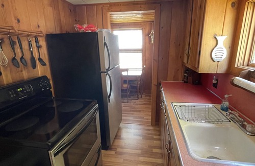 Levering House | Sandy beach and Sunset side Cottage