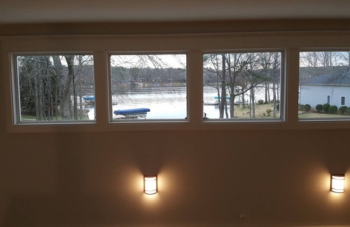 Lake Oconee House | Sandy Cove Lake Front House - Yard, Dock & Natural Sandy Beach on protected cove