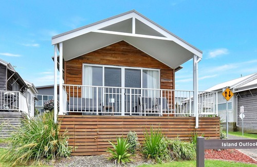 Caves Beach Villa | Sandy Isles at Caves Beach Villas
