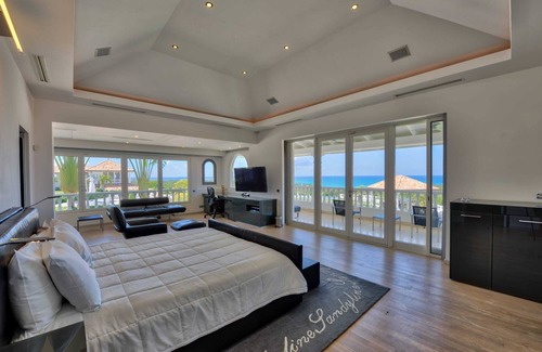Plum Bay Villa | Sandyline 3BR in Terres Basses by Personal Villas - Stunning Getaway