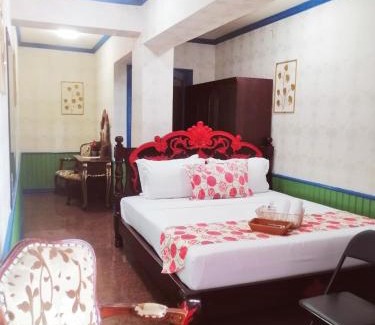 Tagaytay Hotel | Sang Yoo Mountain View Tagaytay Bed and Breakfast - Taal Lake View