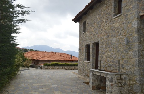 Arachova Villa | Sansa Stark Chalet (near Delphi)