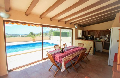 Benissa Villa | Santa Ana - pretty holiday property with garden and private pool in Benissa
