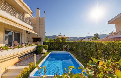 Marathon Villa | Santa Barbara Garden and Pool Home