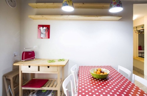 Sant Lucia Apartment | SANTA CATERINA: bright and quiet study by a canal, in Cannaregio district