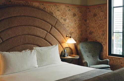 Downtown Hotel | Santa Monica Proper Hotel, a Member of Design Hotels