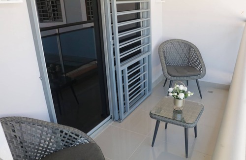 Santo Domingo Este Apartment | Santo Domingo Este! Equipado completo con Aire,inversor,agua caliente.