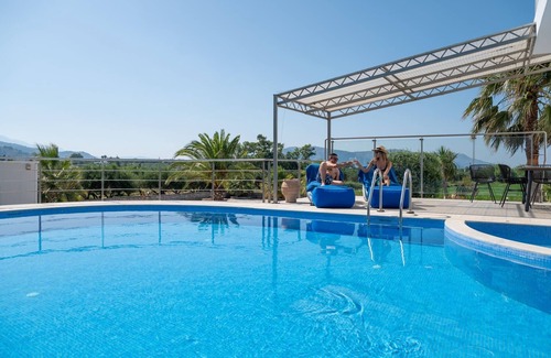 Kavros Villa | Santo Villa, a riveting group sanctuary!