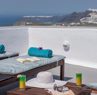 Pyrgos Villa | Santorini 180 Degrees