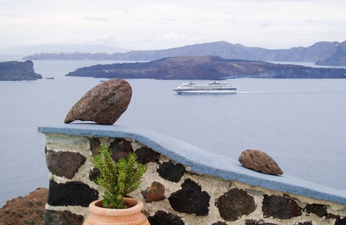 Akrotiri Apartment | Santorini Akrotiri Panoramic sea view shared pool